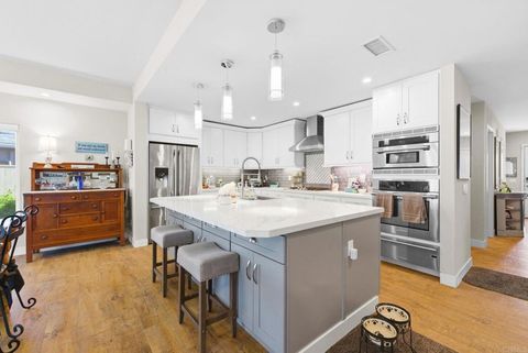 Tiny photo for 4922 Arroyo Lindo Ave Ave, San Diego, CA 92117 (MLS # NDP2602184)