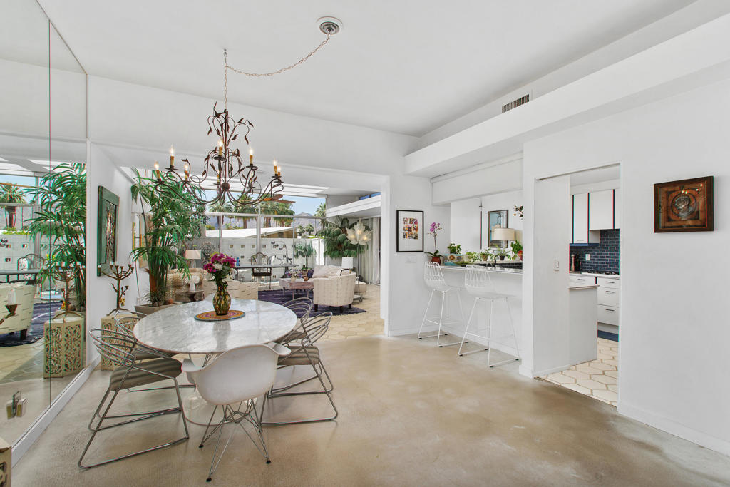 Tamarisk West - Residential