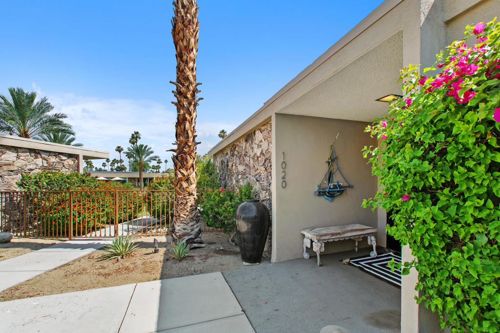 Tamarisk West - Residential
