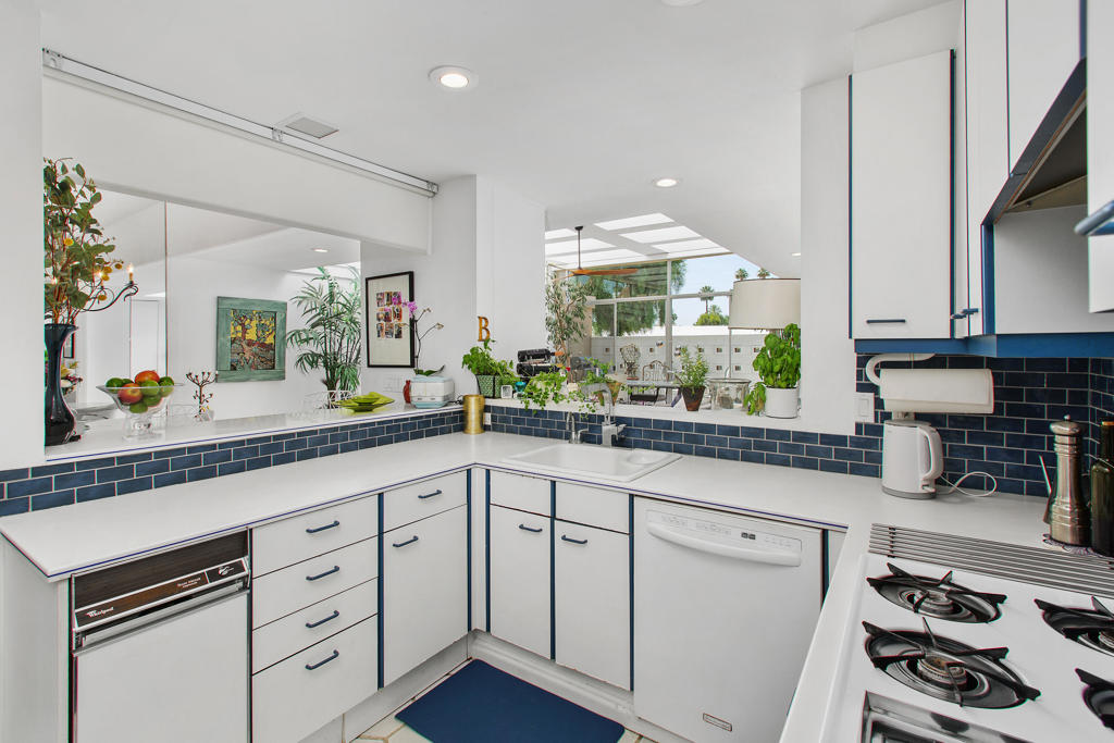 Tamarisk West - Residential