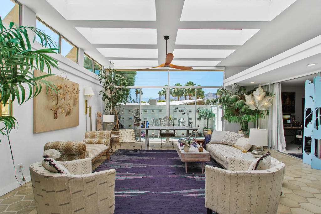 Tamarisk West - Residential