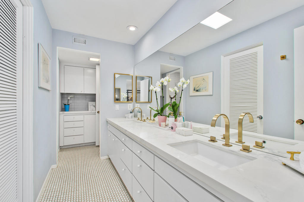 Tamarisk West - Residential