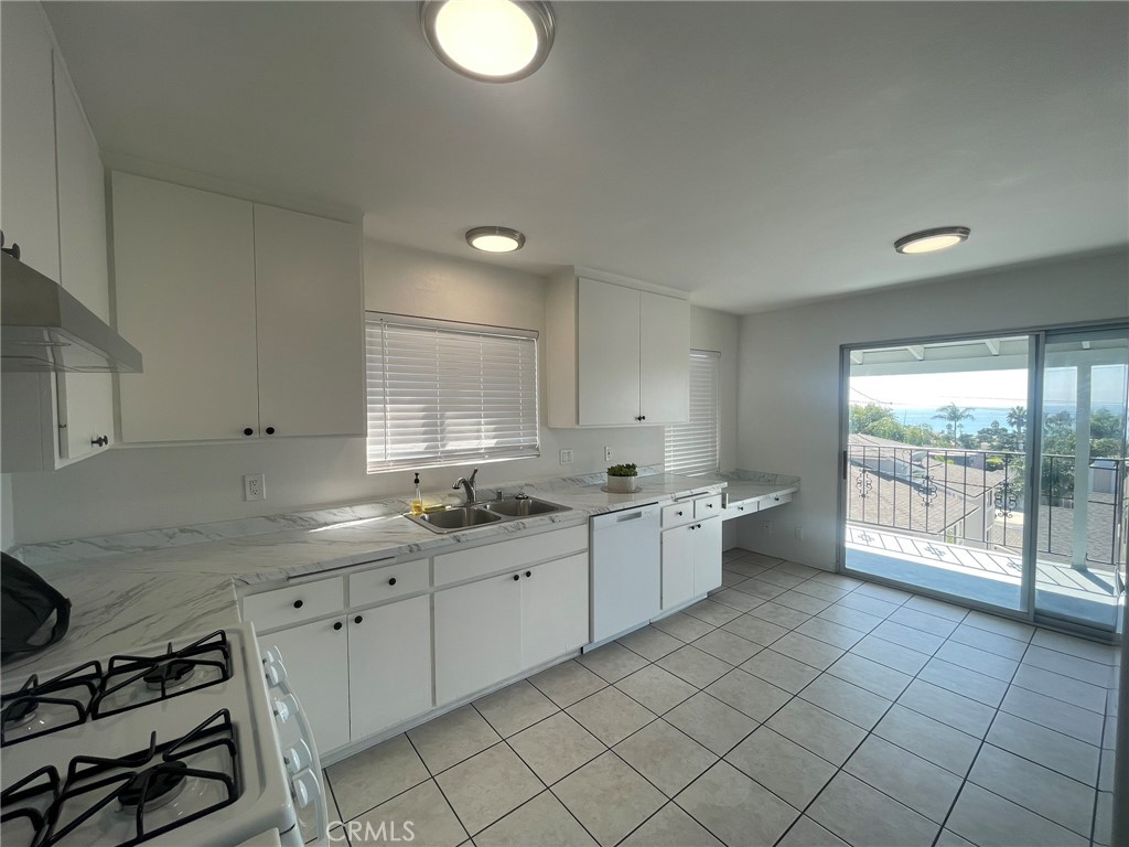 Palisades (PS) - Residential Lease