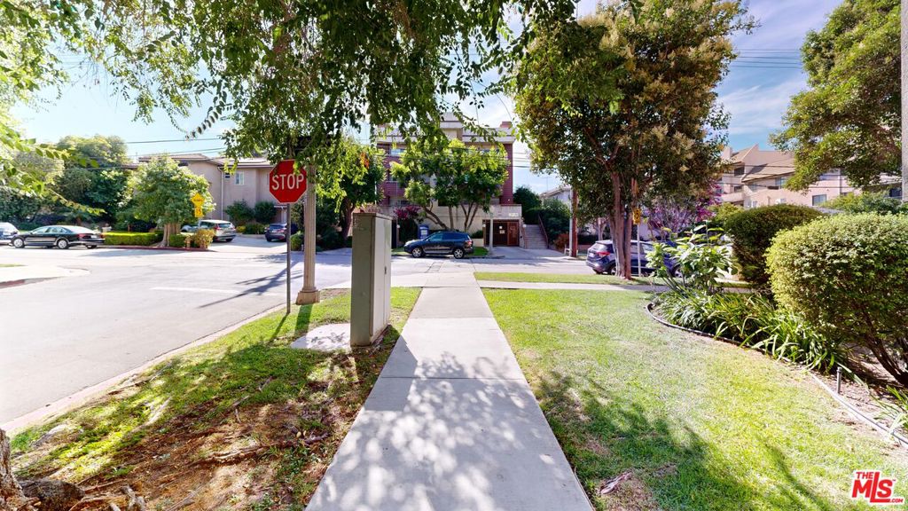 14569 Benefit Street 102