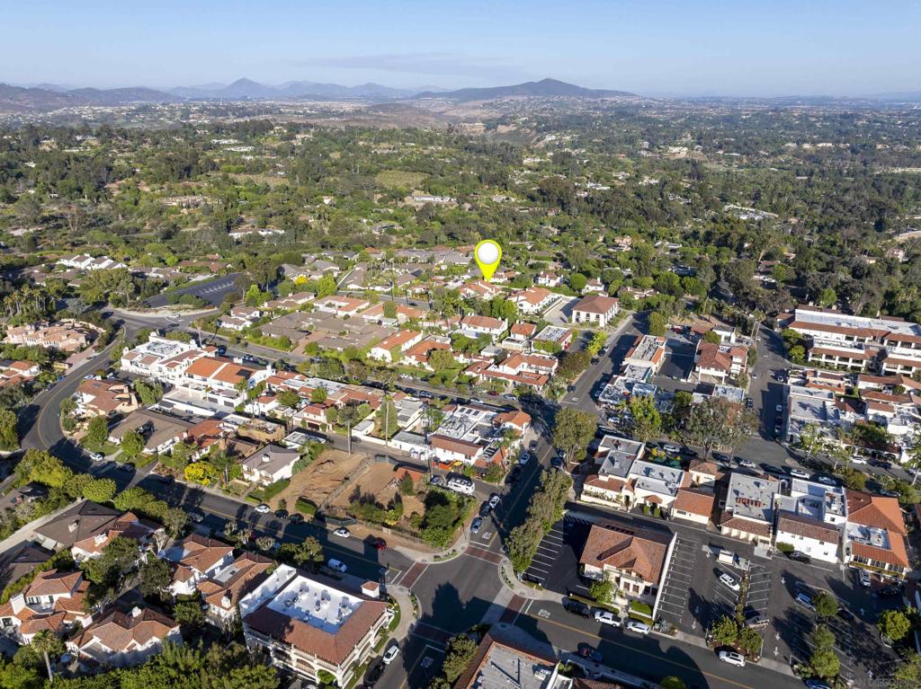 Rancho Santa Fe - Residential