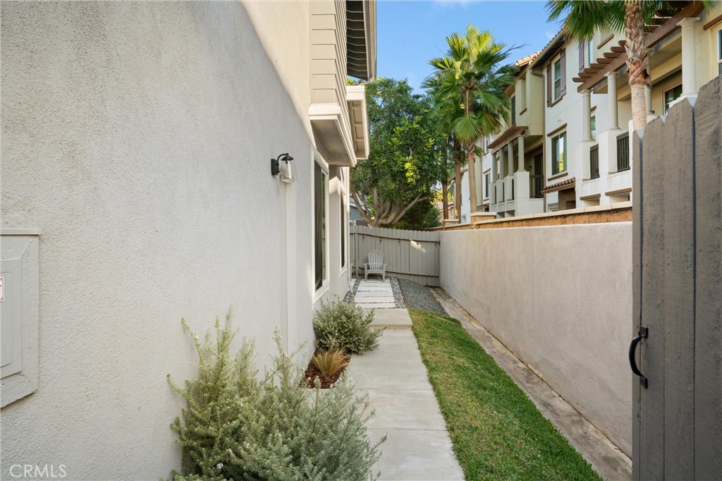 Holly Street Townhomes (HSTH) - Residential