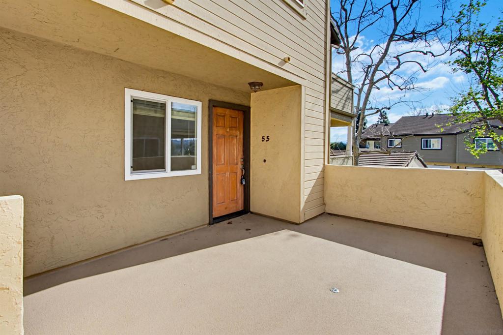 5033 Los Morros Way 55