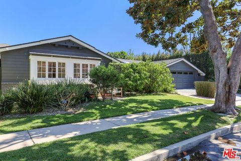 Photo of 1400 Jonesboro Drive, Los Angeles, CA 90049 (MLS # 26668779)