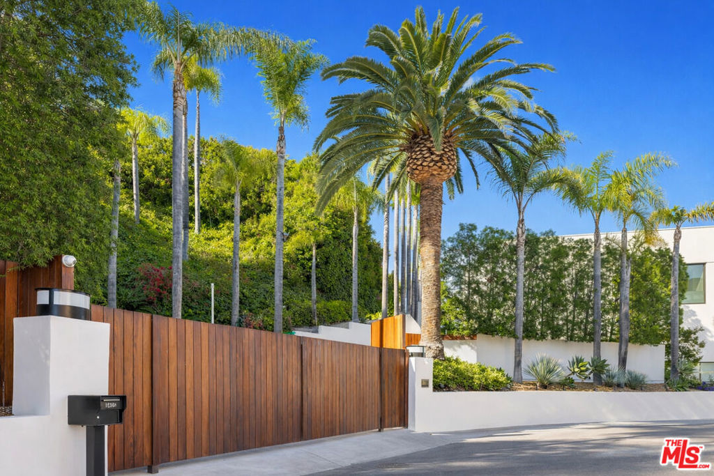 9405 Sierra Mar Place