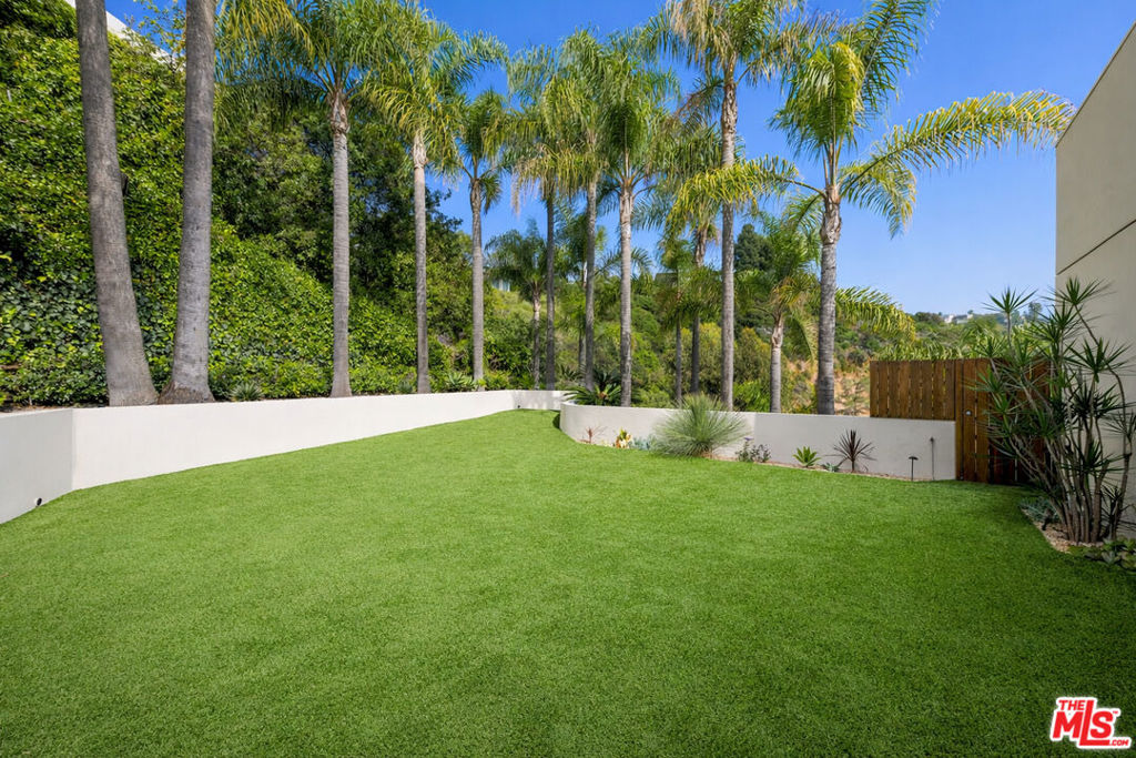 9405 Sierra Mar Place