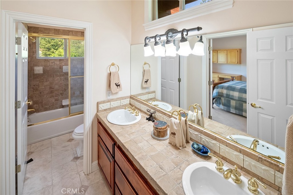 Arrowhead Woods (AWHW) - Residential