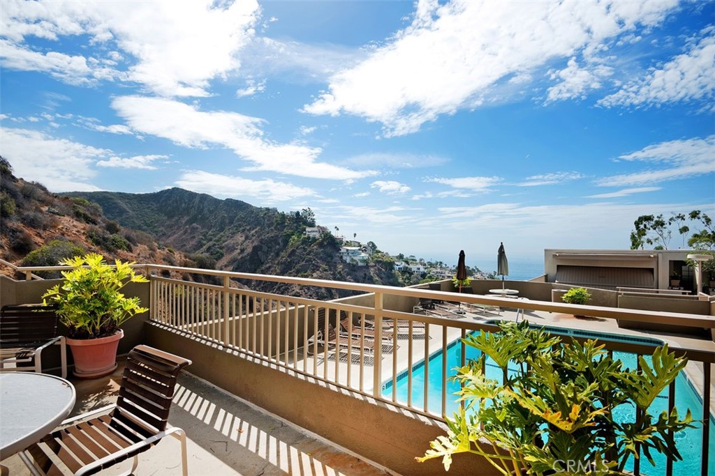 Laguna Ocean Vista Condos (LOV) - Residential