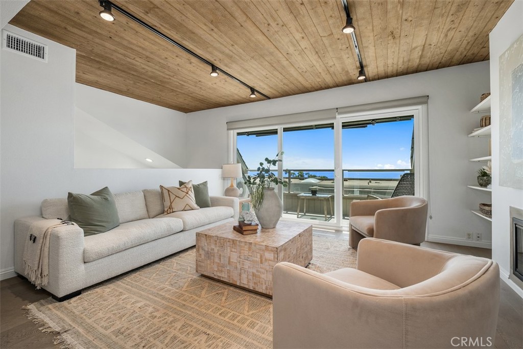 Laguna Ocean Vista Condos (LOV) - Residential
