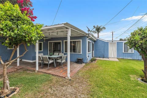 Tiny photo for 228 W Atara ST, Monrovia, CA 91016 (MLS # AR26148780)