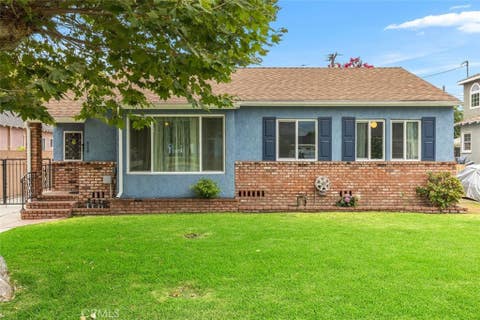 Photo of 228 W Atara ST, Monrovia, CA 91016 (MLS # AR26148780)
