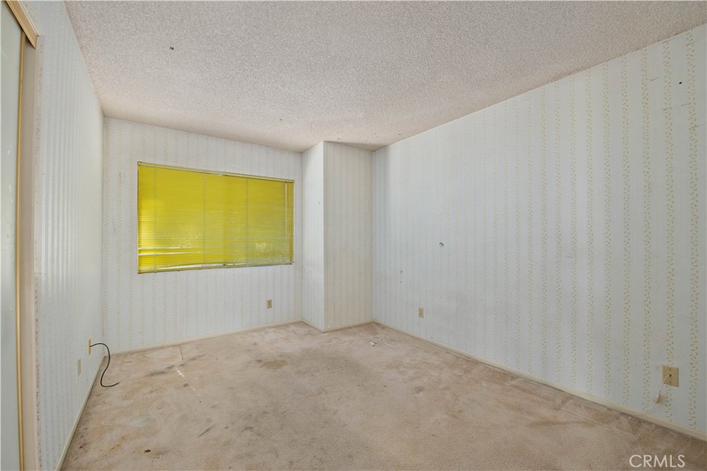 Lynn Oaks (311) - Residential