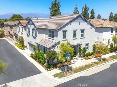 Photo of 981 Rodeo Road, Pomona, CA 91766 (MLS # WS25172981) Photo of 981 Rodeo Road, Pomona, CA 91766 (MLS # WS25172981)