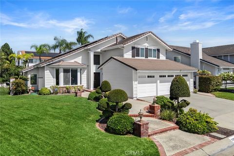 20605 Via Tapaste Yorba Linda CA 92886