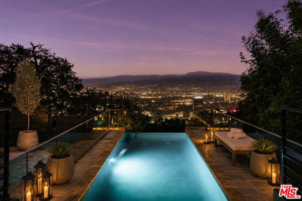 Photo of 7825 Torreyson Drive, Los Angeles, CA 90046 (MLS # 26857379)