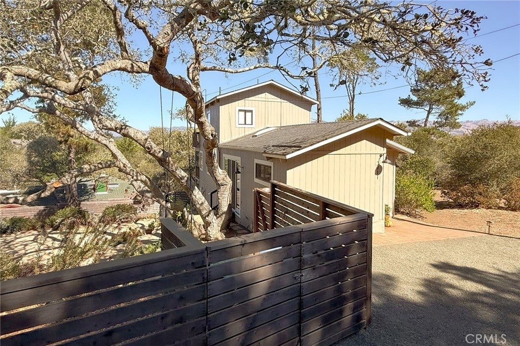 2911 Ernest Place