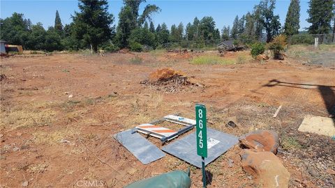 Photo of 8645 Skyway, Paradise, CA 95969 (MLS # SN25143120) Photo of 8645 Skyway, Paradise, CA 95969 (MLS # SN25143120)