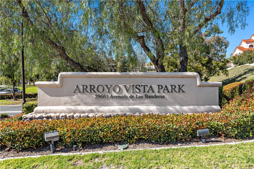 Mission Courts (R1) (MC) - Residential