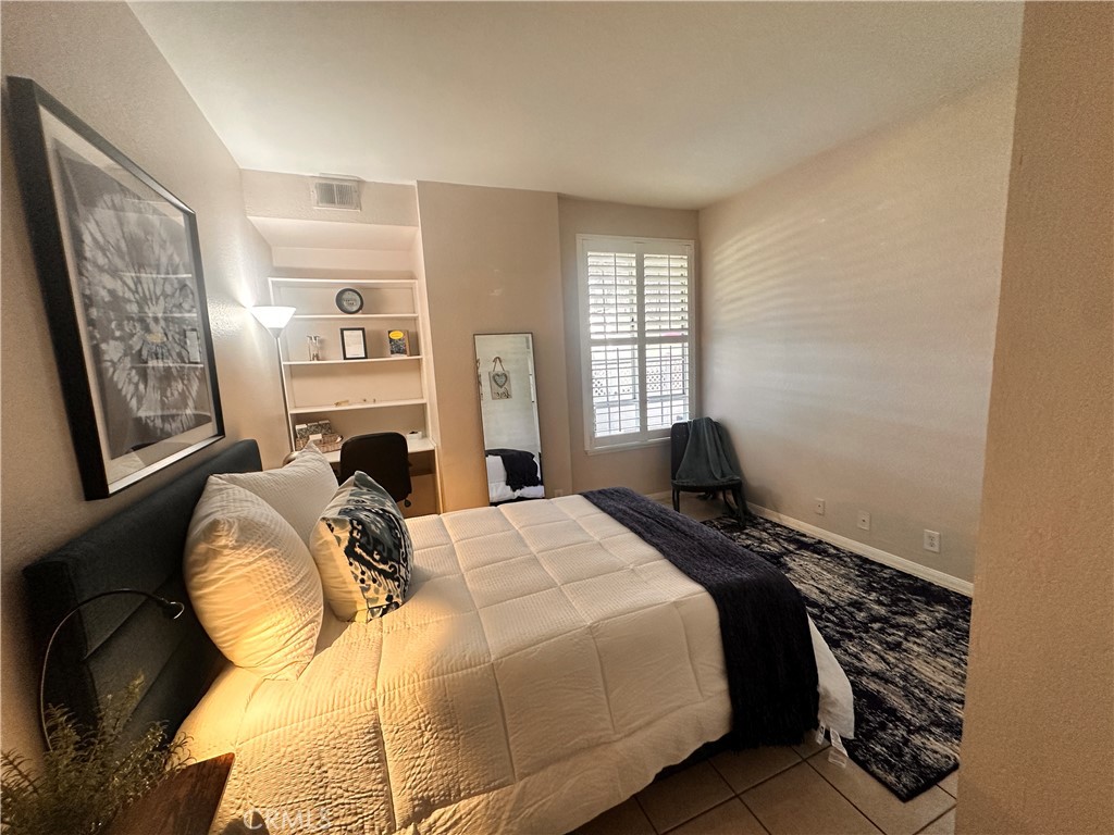 Mission Courts (R1) (MC) - Residential