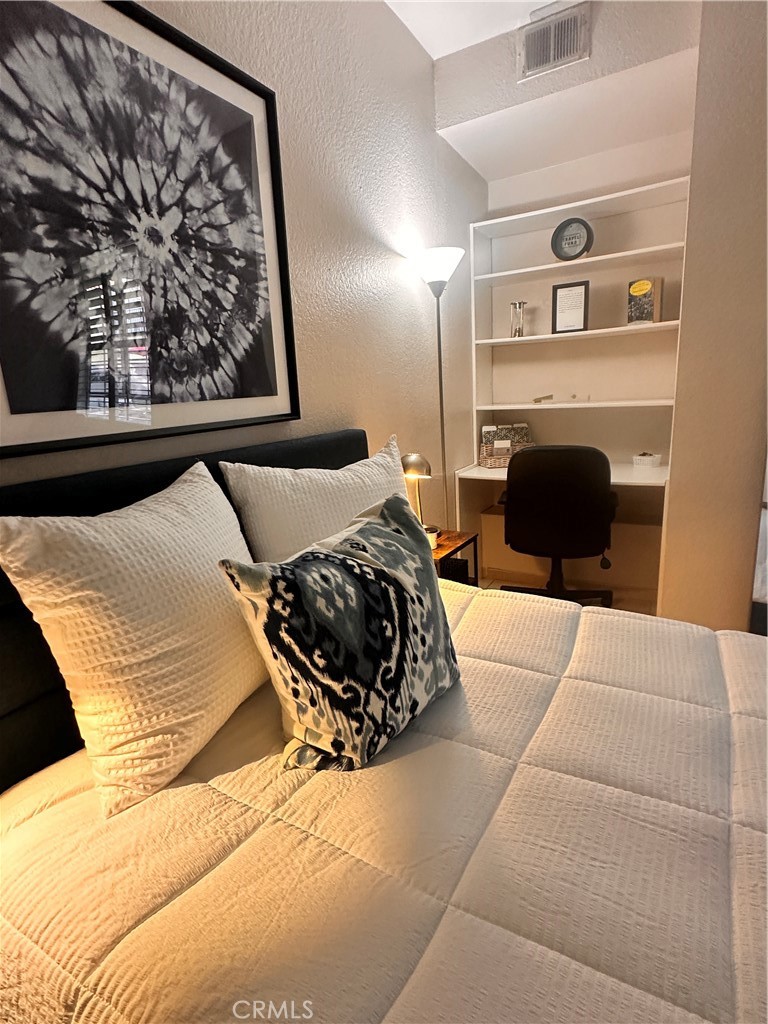 Mission Courts (R1) (MC) - Residential