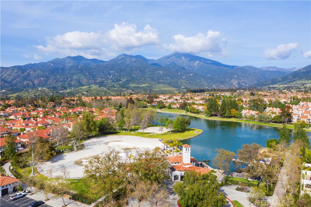 Mission Courts (R1) (MC) - Residential