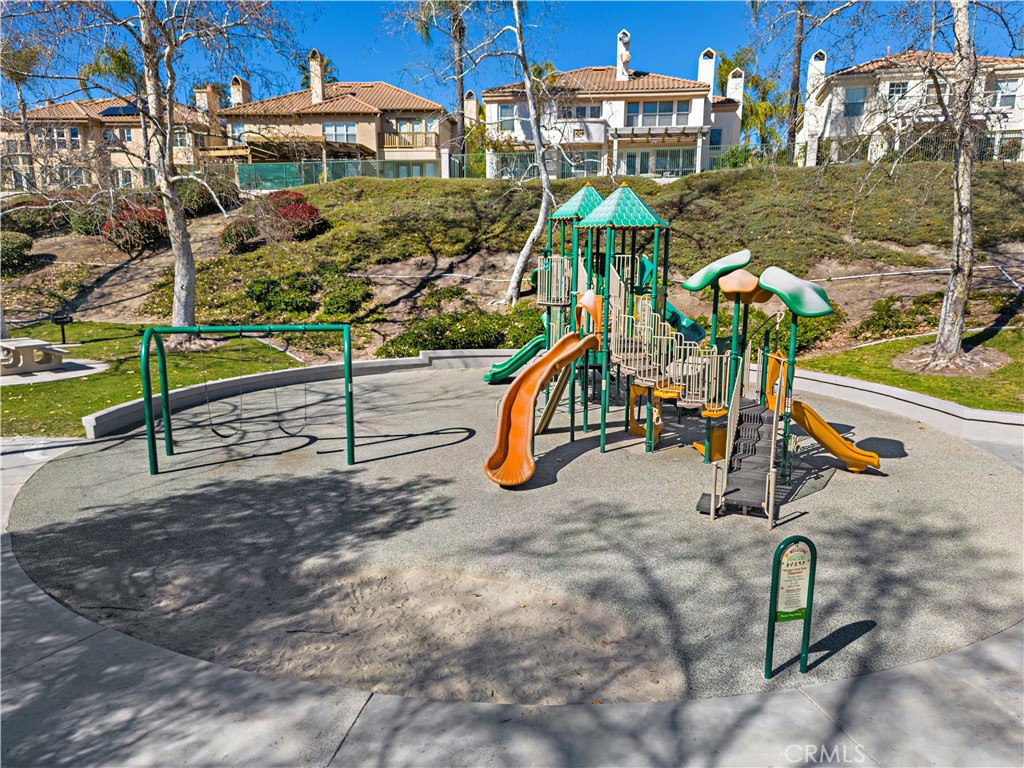 Mission Courts (R1) (MC) - Residential