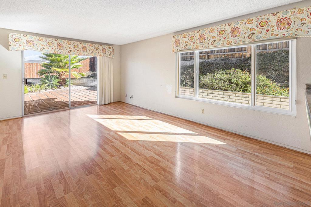 La Costa - Residential