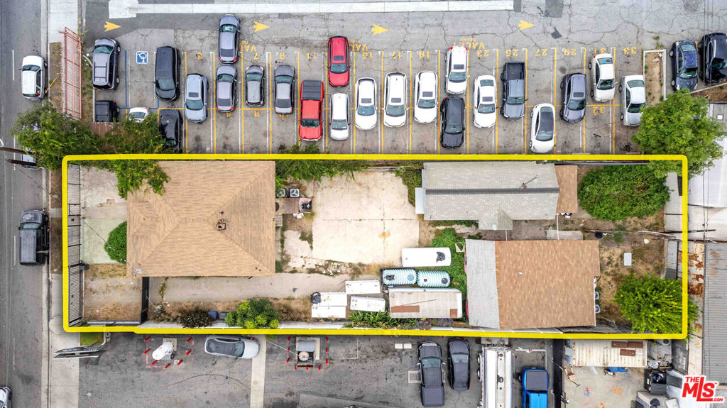 1863 E Vernon Avenue