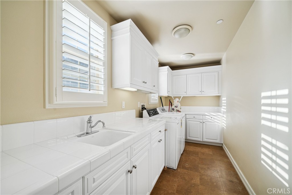 Carillon (CARL) - Residential Lease