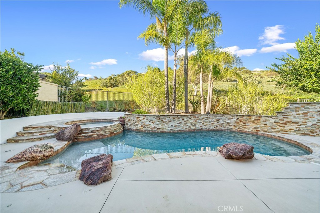 Carillon (CARL) - Residential Lease