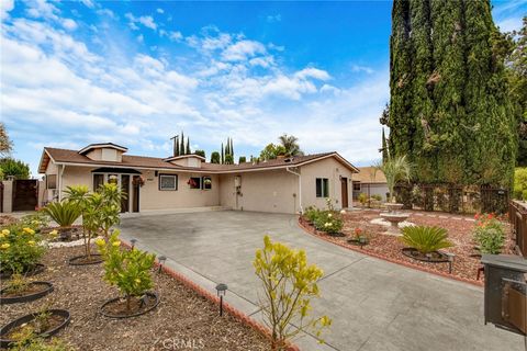 Photo of 6616 Valley Circle BLVD, West Hills, CA 91307 (MLS # SR26105759)