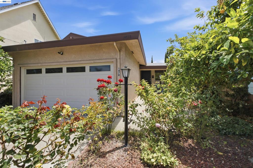 1478 Plaza Dr DR