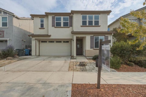 Photo of 1227 Buena Vista Road, Hollister, CA 95023 (MLS # ML82059706)