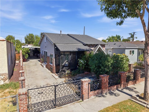 Photo of 5017 Harbor ST, Commerce, CA 90040 (MLS # DW26179029)