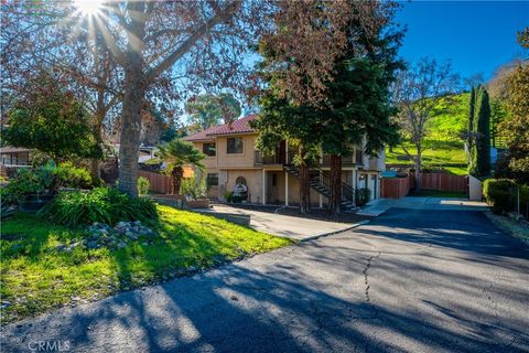 Photo of 616 Jackson Drive, Paso Robles, CA 93446 (MLS # PI26010585)