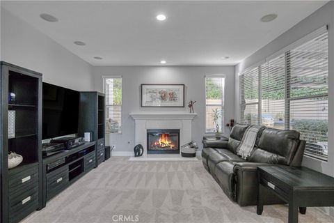 Tiny photo for 7439 Dorie Drive, West Hills, CA 91307 (MLS # SR26014943)