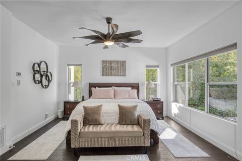 Tiny photo for 7439 Dorie Drive, West Hills, CA 91307 (MLS # SR26014943)