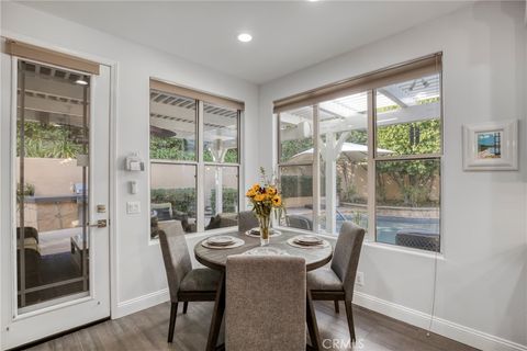 Tiny photo for 7439 Dorie Drive, West Hills, CA 91307 (MLS # SR26014943)