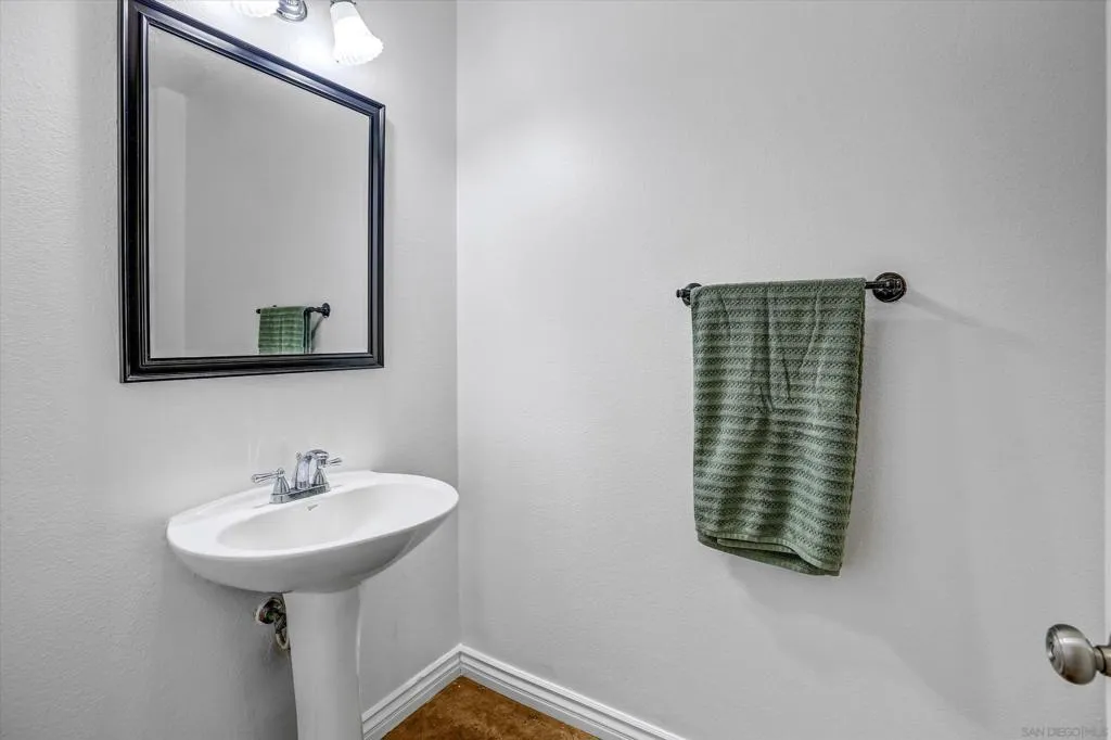 San Diego, California 92154, United States, 3 Bedrooms Bedrooms, ,3 BathroomsBathrooms,Residential,Active,163872