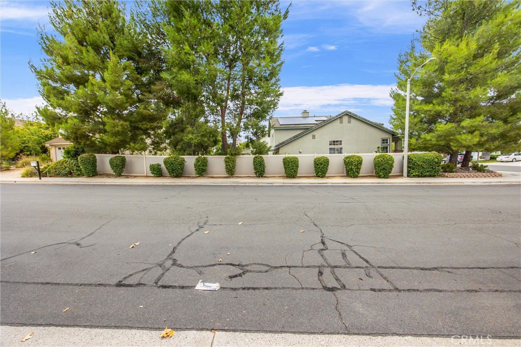 39634 Cornhusk Cir