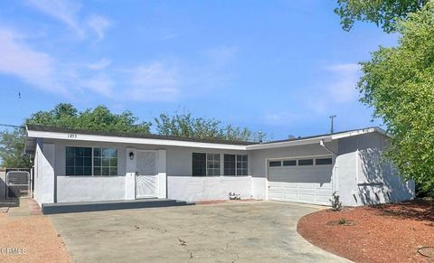 Photo of 1203 W Avenue H8, Lancaster, CA 93534 (MLS # P1-26477)