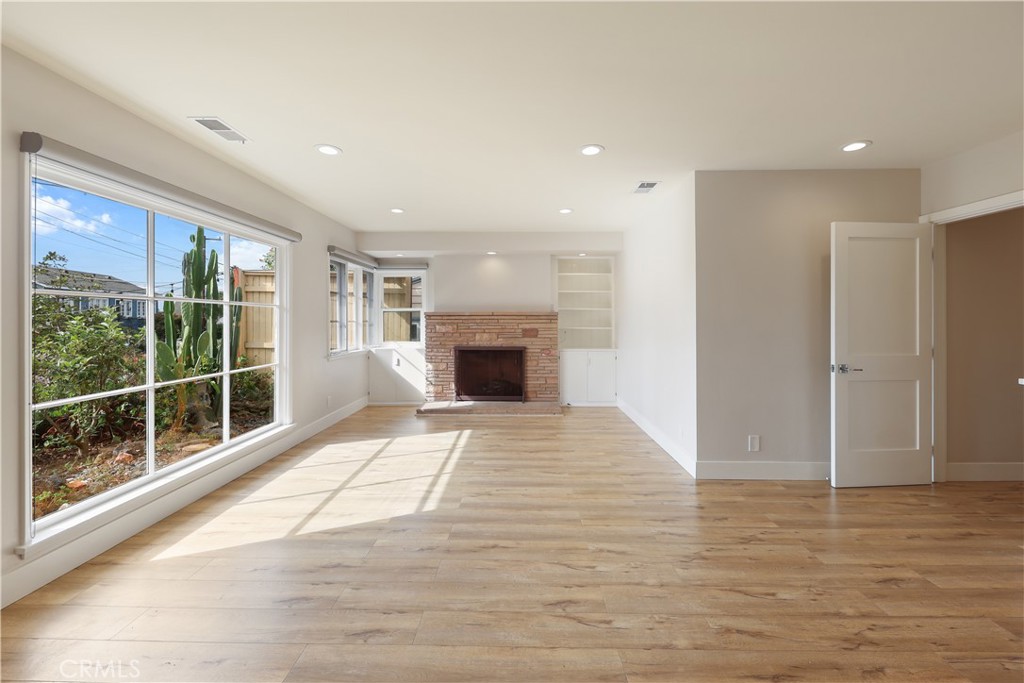 The Village (VIL) - Residential Lease