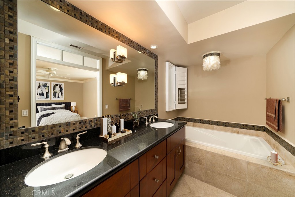 Del Mar - Residential