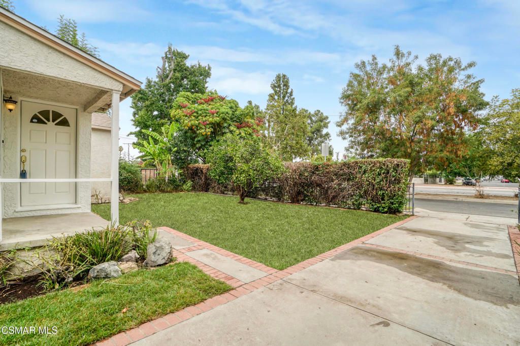 Photo of 6207 White Oak Avenue, Encino, CA 91316 (MLS # 225004900)