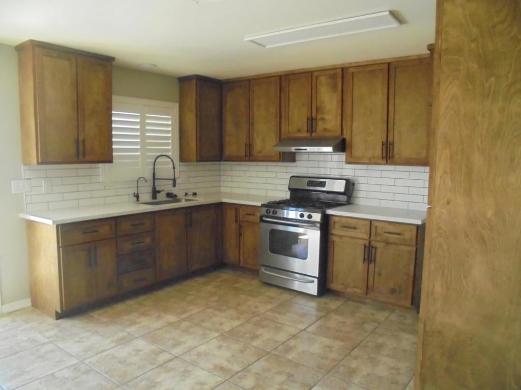 370 N 9th Street