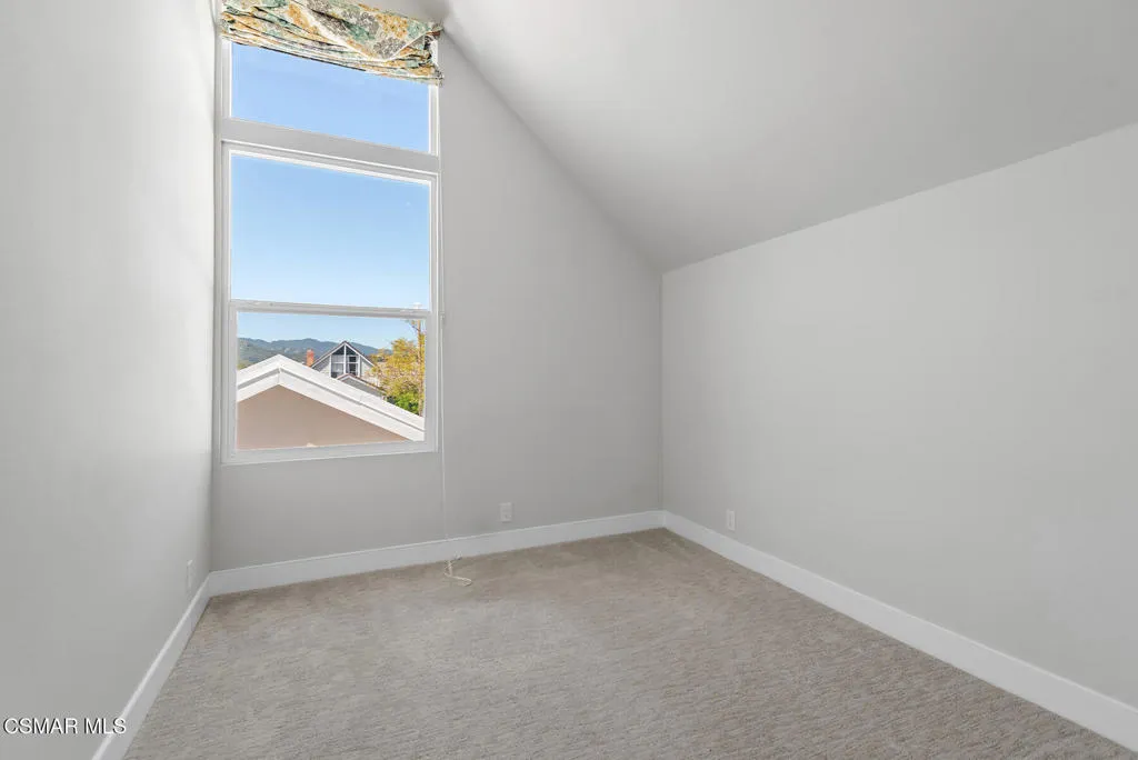 Westlake Village, California 91361, United States, 3 Bedrooms Bedrooms, ,3 BathroomsBathrooms,Residential,Active,185412